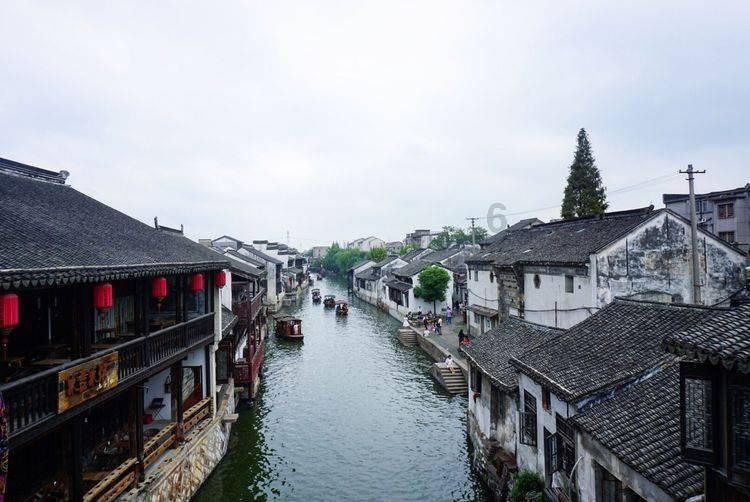 逃离沙丘